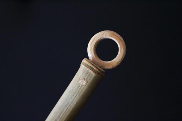 下本一歩 竹のお玉 (小) 穴あき - katakana - カタカナ（日本の