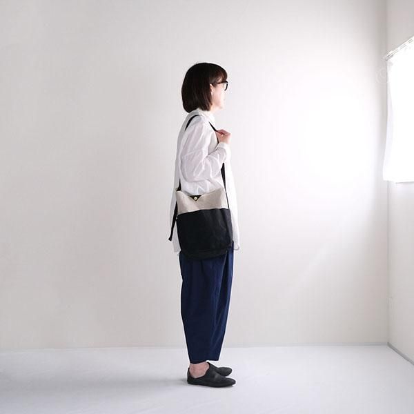 NIZYU NIZYU KANO / にじゅうかのう BLACK&LINENワンショルダーバッグKANO / にじゅうかのう