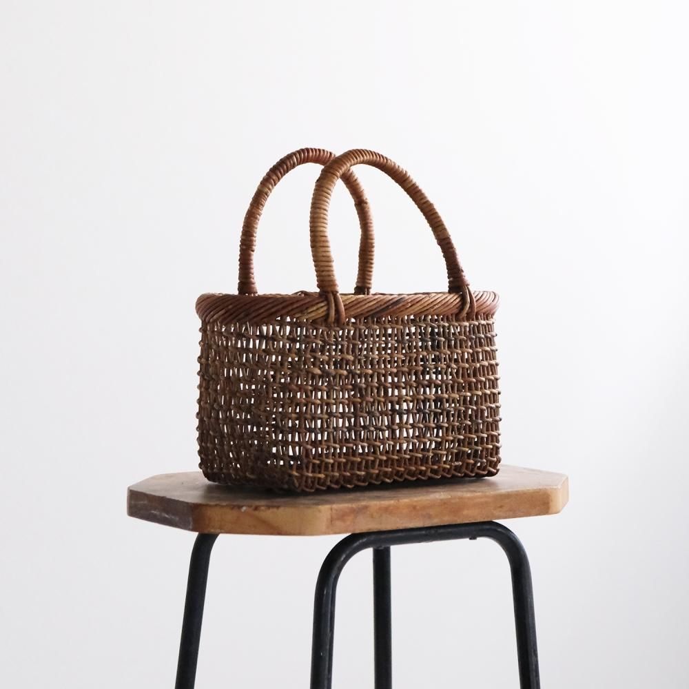 青森 宮本工芸★あけび かご 宮本工芸 あけびの籠 駒型 アジロ編 小 からみ手 ○ - katakana