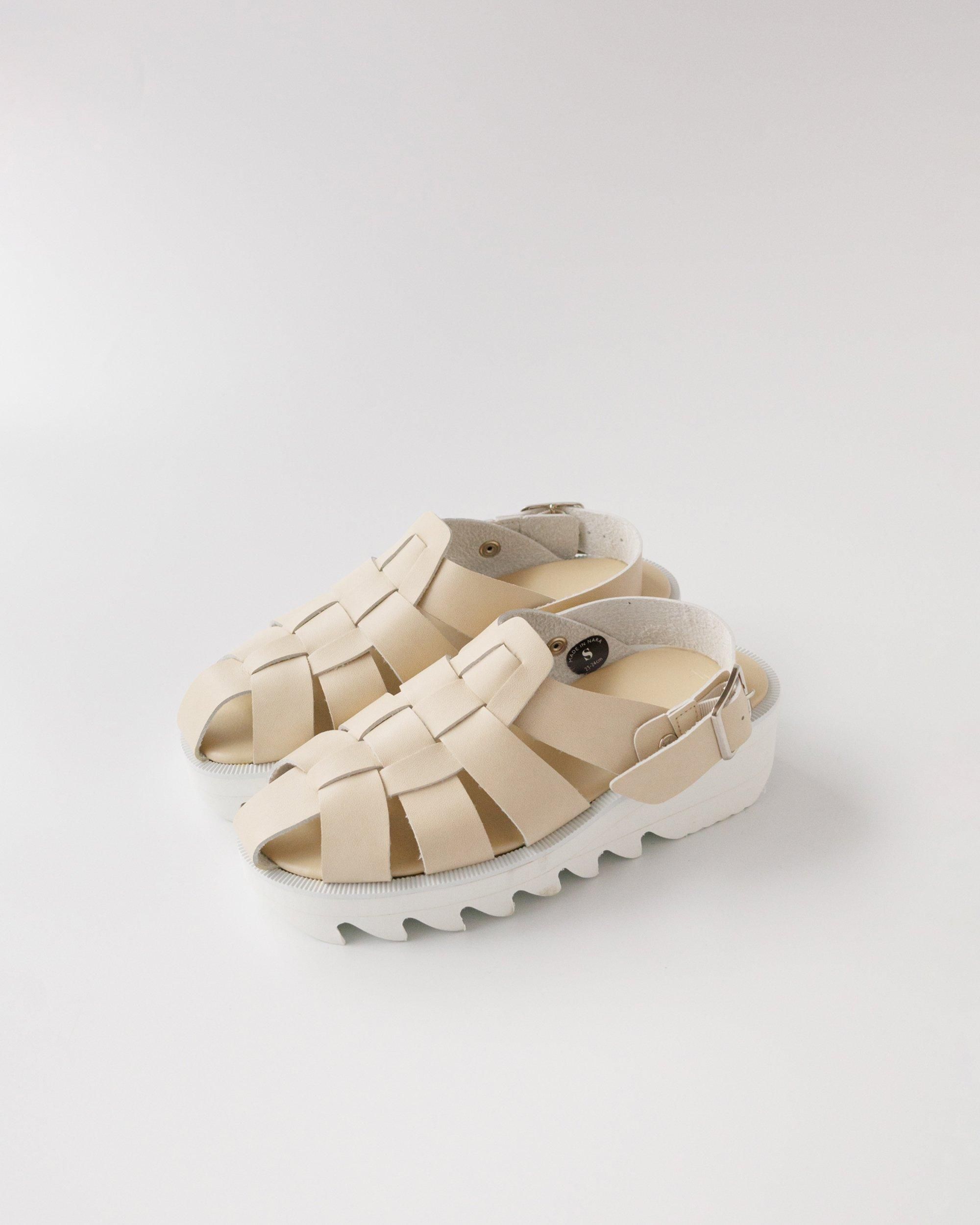 ボッテガ★太くて丸いストラップが特徴のサンダル ギフト包装 ボッテガ・ヴェネタ BOTTEGA VENETA PELS.GOMMA サンダル 37.5