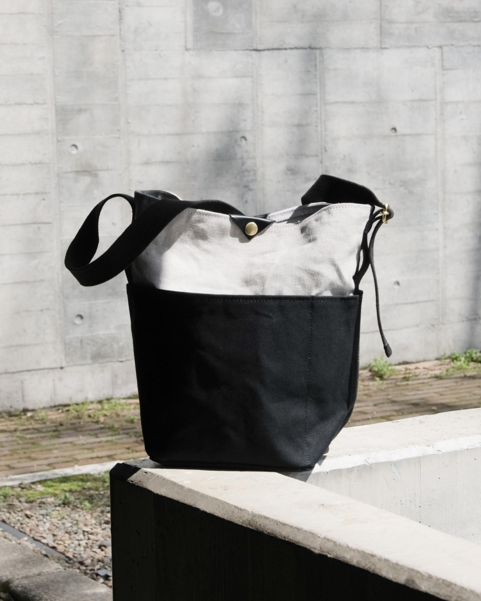 NIZYU KANO / にじゅうかのう BLACK&LINENキャンバスワン NIZYU KANO / にじゅうかのう BLACK&LINENキャンバスワン