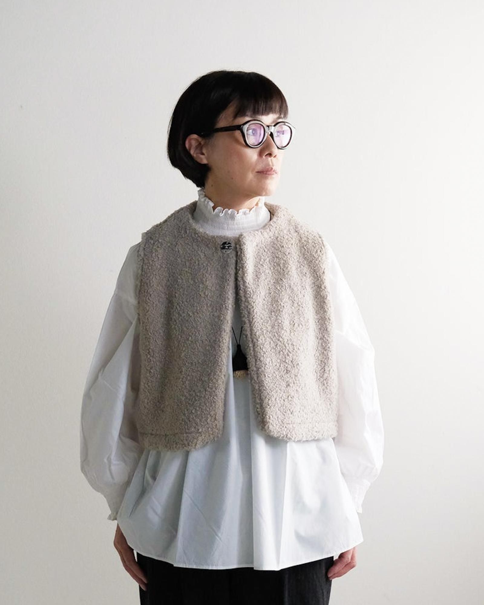 UNIVERSAL TISSU  ボアコンパクトベスト