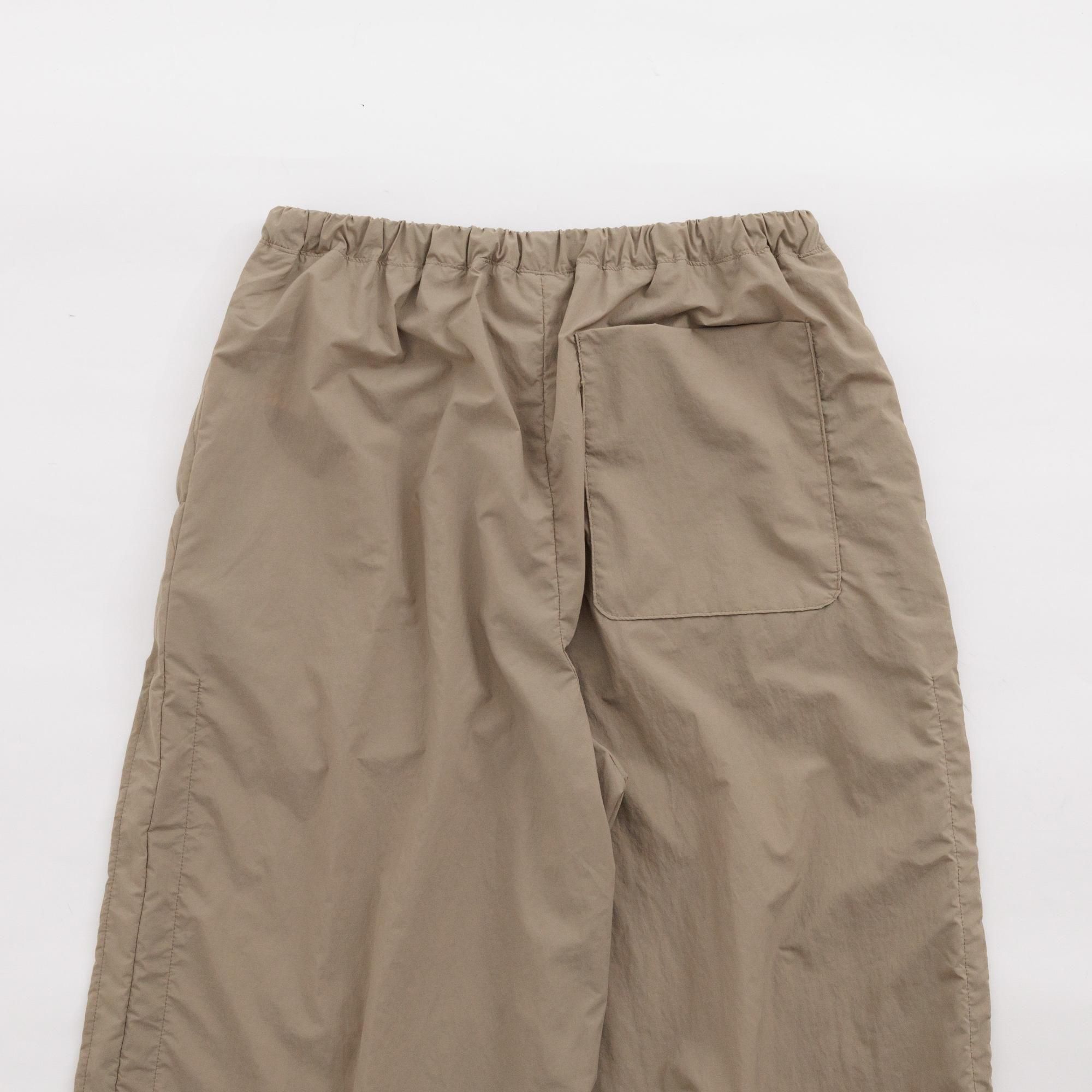 強力撥水加工を使用！ 座面は高耐久ウレタン♪ ダントツ撥水® アジャスタブルパンツ【期間限定・送料無料