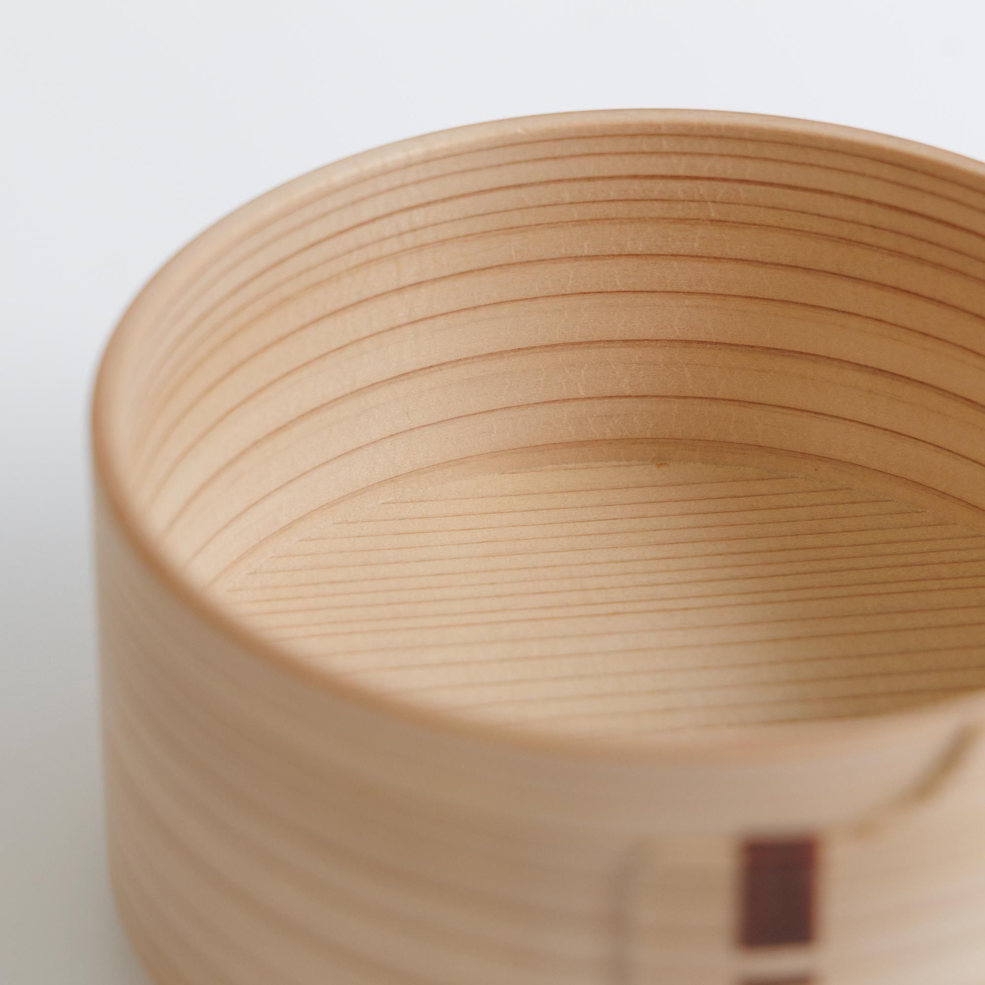 柴田慶信商店　丸弁当箱五寸　深蓋　別注品　未開封　子持ち縫い 丸弁当箱（五寸）｜曲げわっぱ｜柴田慶信商店｜紡ぎ舎（つむぎや）