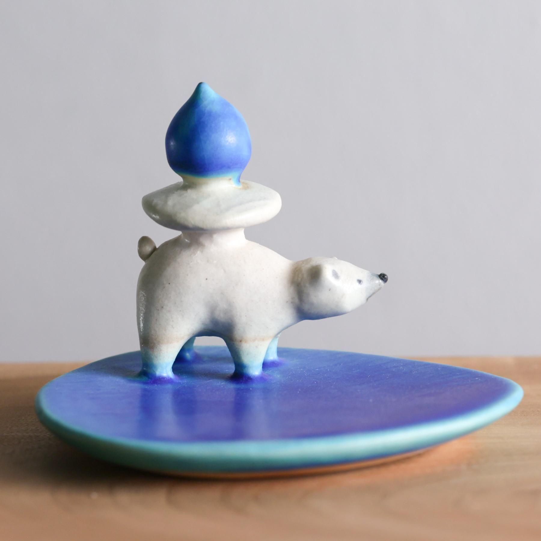 足田メロウさん　プレート　たぬき　青 足田メロウさん プレート たぬき 青 お皿 置物 オブジェ