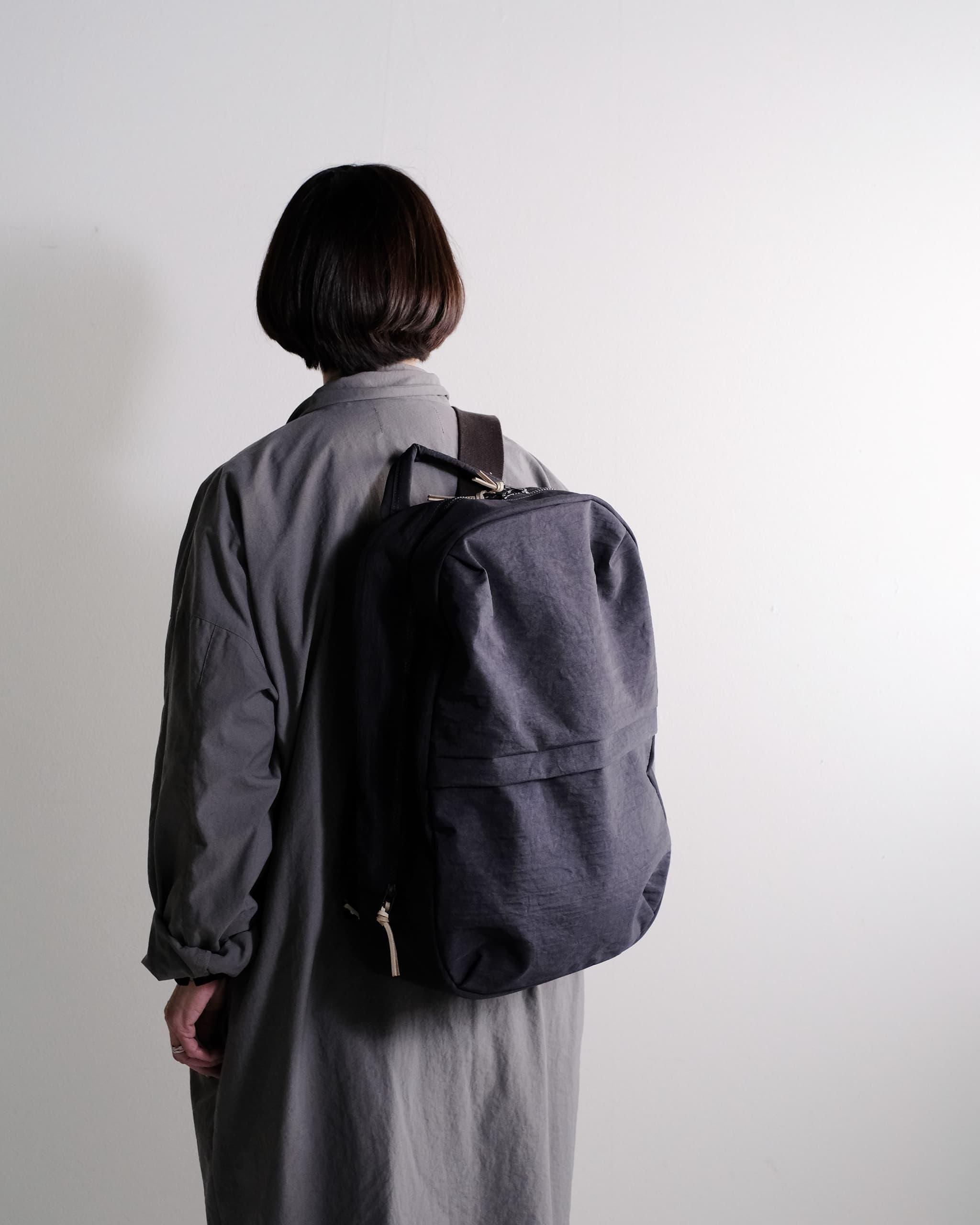 NIZYU KANO / にじゅうかのう FUKUI SIWA ナイロンリュック