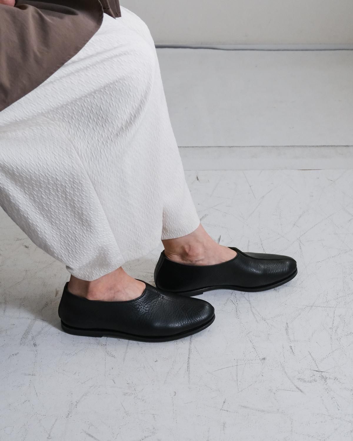 AUTTAA middlemost shoes - katakana-カタカナ