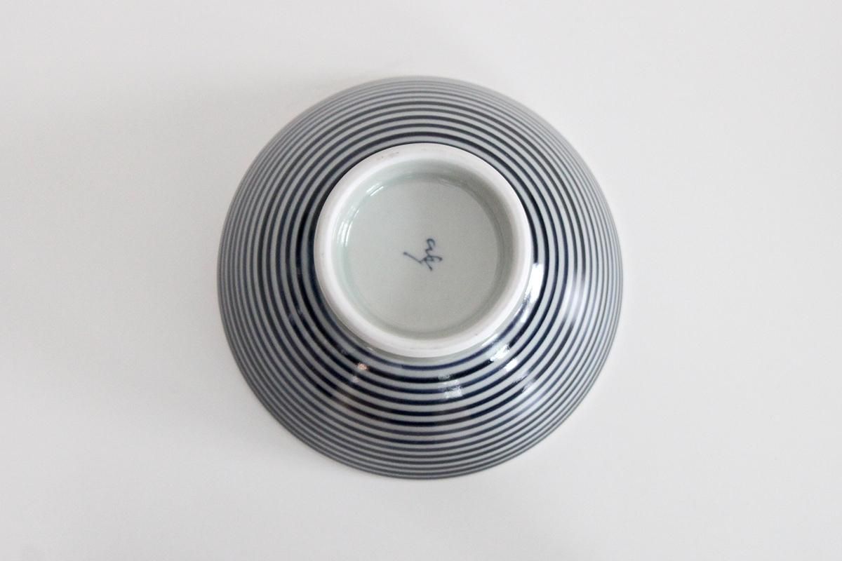 波佐見焼 馬場商店 藍駒 茶碗（大） - katakana - カタカナ（日本の