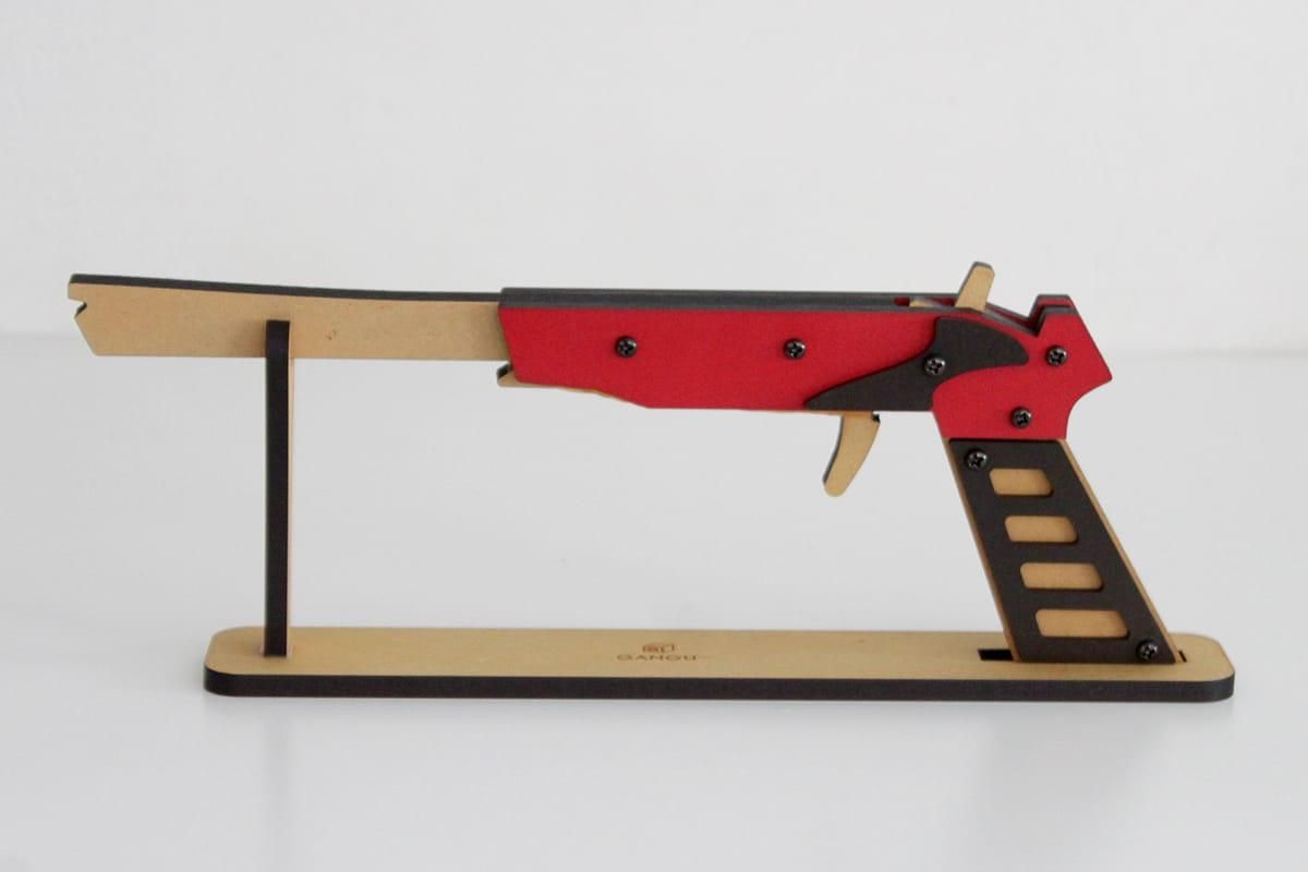 Gangu 4連発式ゴム鉄砲 レッド Katakana カタカナ 日本のカッコイイを集めたお土産屋さん Gangu 4連発式ゴム鉄砲 レッド Katakana カタカナ 日本のカッコイイを集めたお土産屋さん