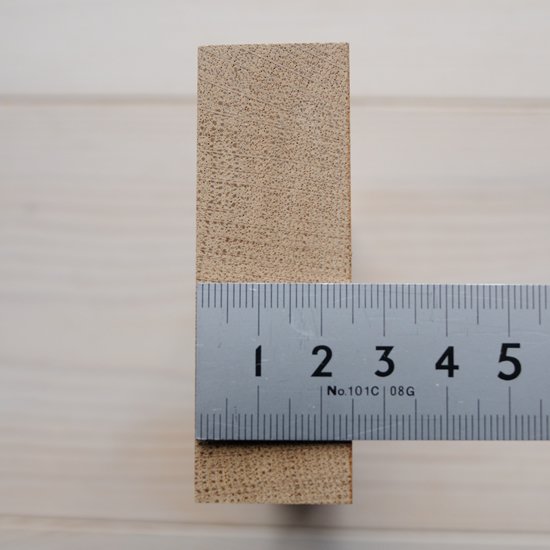 木のサンプル（ウッドブロック25） | 長さ16.5cm×奥行き7.5cm×厚み2.5cmのボリューム感あるウッドブロック -  カグオカオンラインショップ