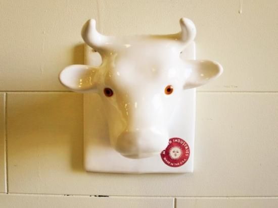 ビンテージ 陶器 牛モチーフウォールデコ - 大阪和泉市のアンティーク