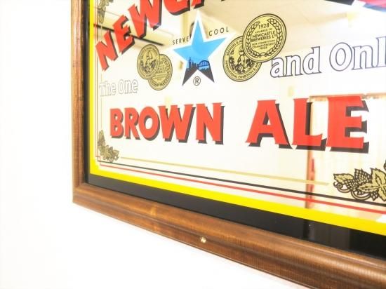 希少 NEWCASTEL BROWN ALE パブミラー 鏡 希少 NEWCASTEL BROWN ALE パブミラー 鏡 ヴィンテージ