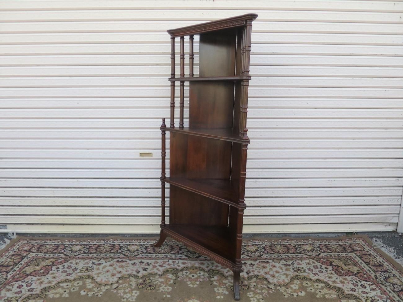 ビンテージ ウッドコーナーシェルフ - 大阪和泉市のアンティーク