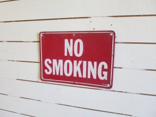 ӥơ  NO SMOKING ץ졼
