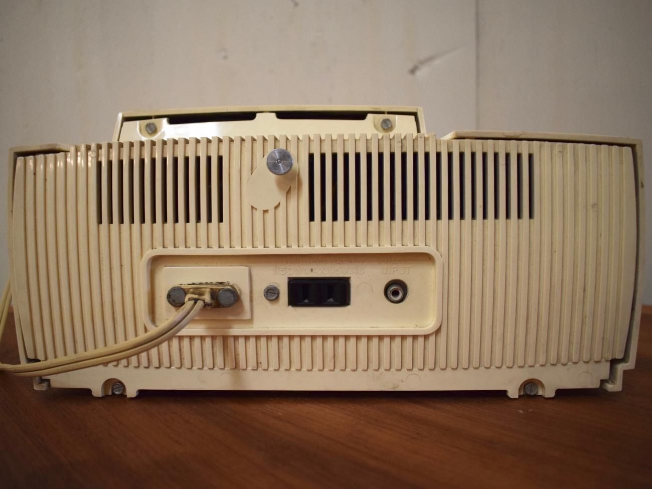 ビンテージ 50's GENERAL ELECTRIC社製 時計付きラジオ - 大阪和泉市の