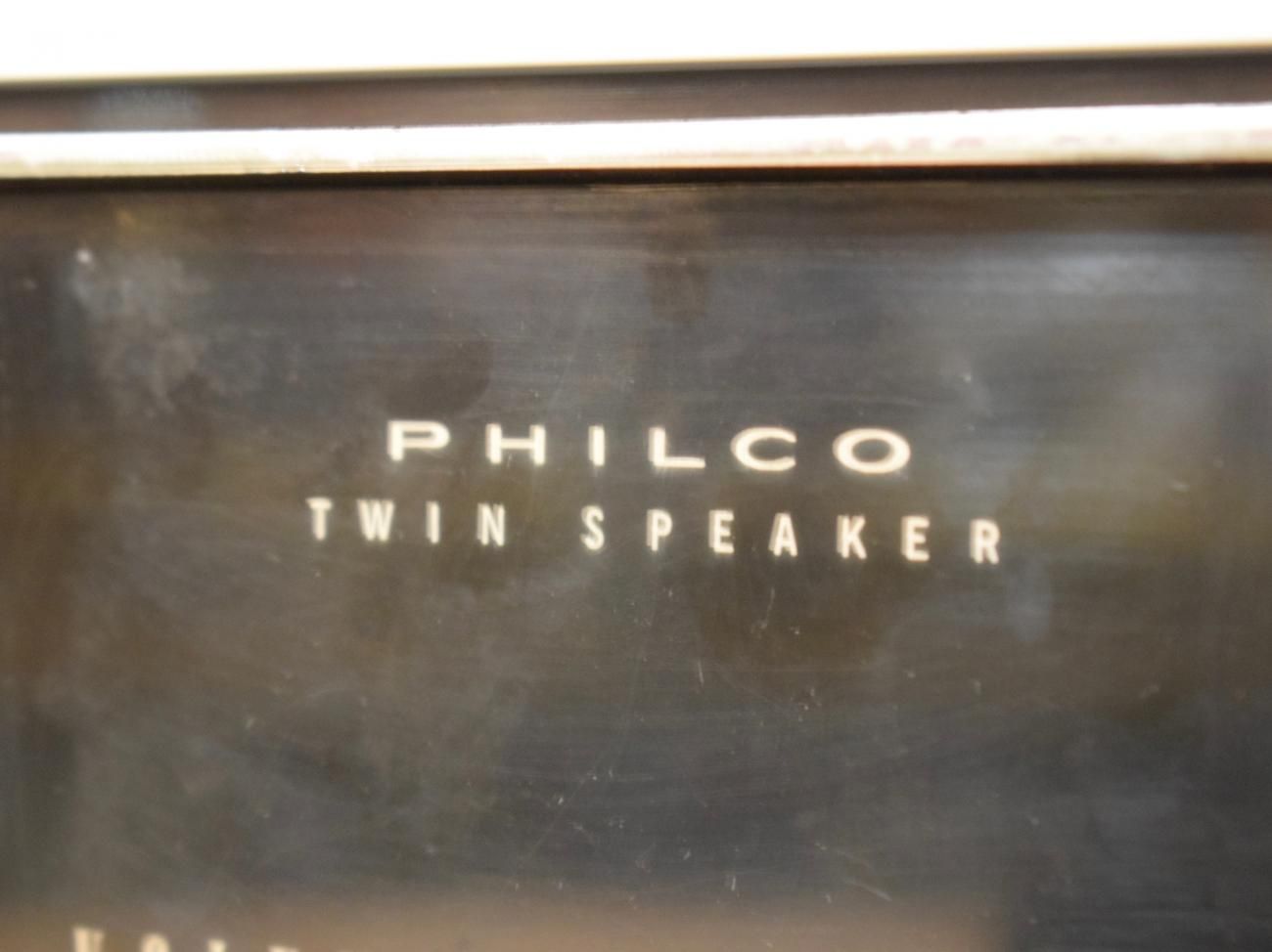 ビンテージ 60-70's PHILCO社製 真空管ラジオ - 大阪和泉市の ビンテージ 60-70's PHILCO社製 真空管ラジオ - 大阪和泉市の