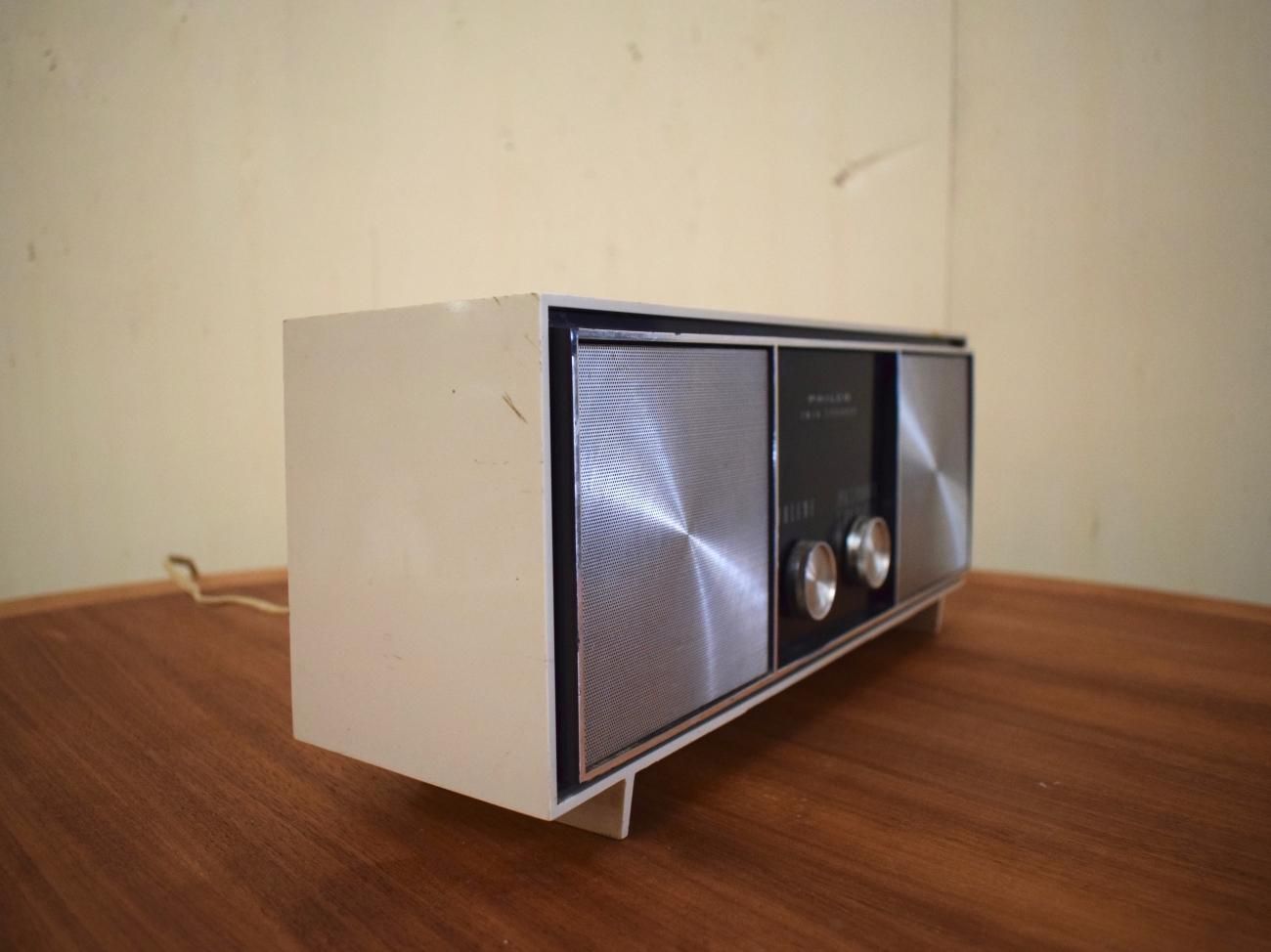 ビンテージ 60-70's PHILCO社製 真空管ラジオ - 大阪和泉市の ビンテージ 60-70's PHILCO社製 真空管ラジオ - 大阪和泉市の