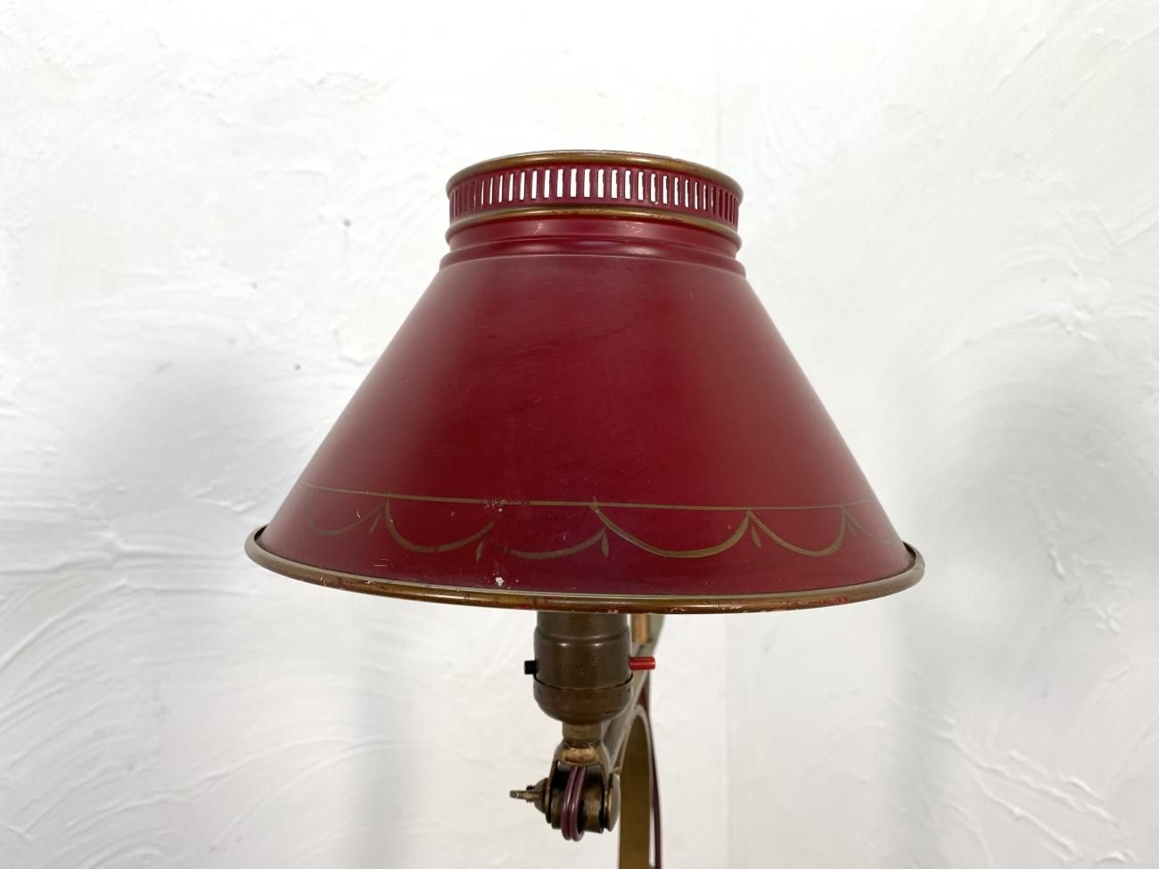 ヴィンテージ アイアン製フロアライト ビンテージ アイアンフロアランプ