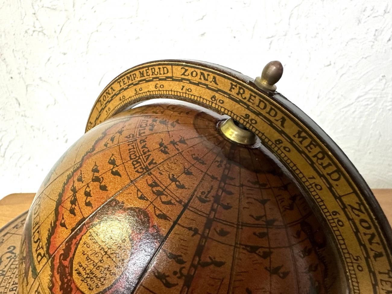 地球儀　ヴィンテージ　コロニアル型　イタリア　globe アンティーク 地球儀ヴィンテージコロニアル型イタリアglobe アンティーク