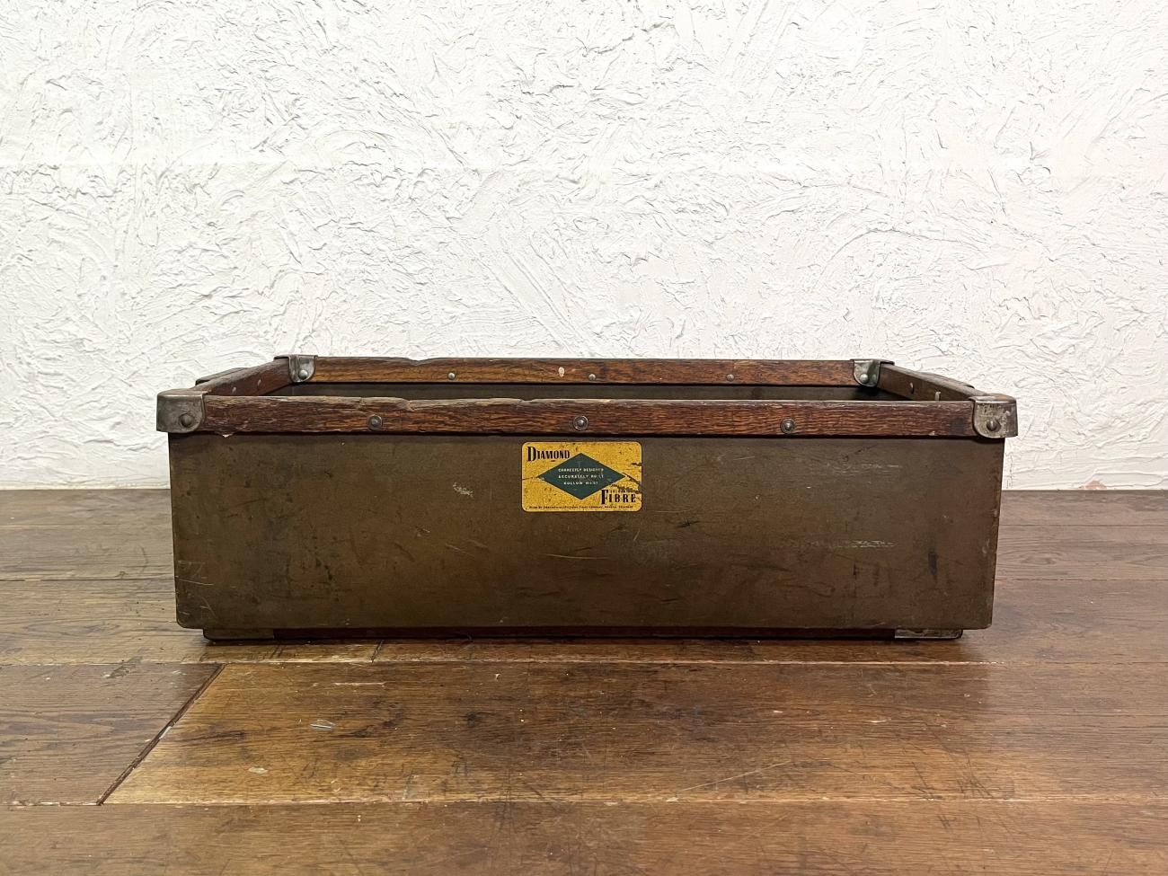 アンティークファイバー製コンテナボックスビンテージtruck furniture アンティークファイバー製コンテナボックスビンテージtruck furniture