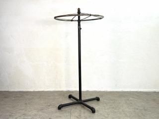 ƥ Reeves Adjustable Fixture Co å