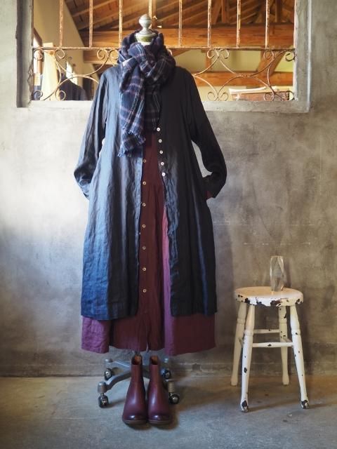 美品✨サラ SA-RAH リネン100％インディゴ染めワンピース 麻 フレア 美品✨サラ SA-RAH リネン100％インディゴ染めワンピース 麻 フレア