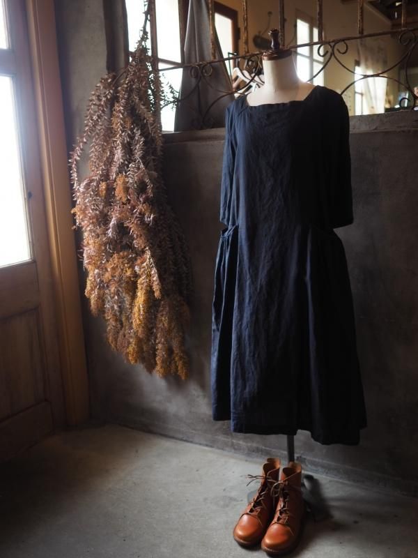 ポケットギャザーワンピースインディゴリネン - Sa-Rah Market