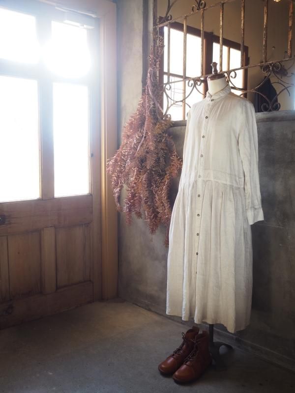 チビ衿スタンダードワンピース長袖 ナチュラルヨーロッパリネン - Sa