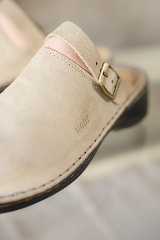 NAOT ナオト IRIS アイリス / Sand Suede - Sa-Rah Market NAOT ナオト IRIS アイリス / Sand Suede - Sa-Rah Market