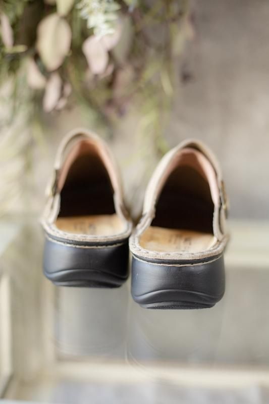 NAOT ナオト IRIS アイリス / Sand Suede - Sa-Rah Market NAOT ナオト IRIS アイリス / Sand Suede - Sa-Rah Market
