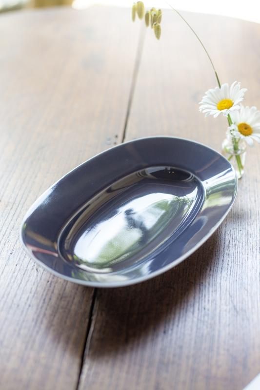 イイホシユミコ　オーバルプレート　ムーングレー　M  porcelain Oval plate moon gray Mの商品画像