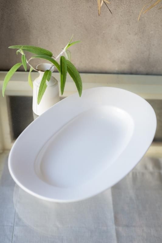イイホシユミコ　オーバルプレート　リリーホワイト　L  porcelain Oval plate lily white Lの商品画像