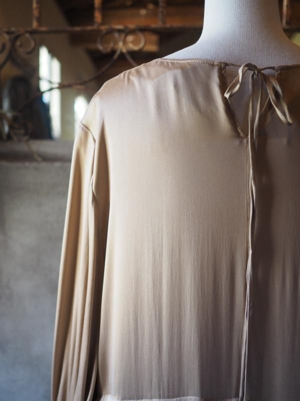 クラシカルワンピース長袖シルク100％キャメル - Sa-Rah Market