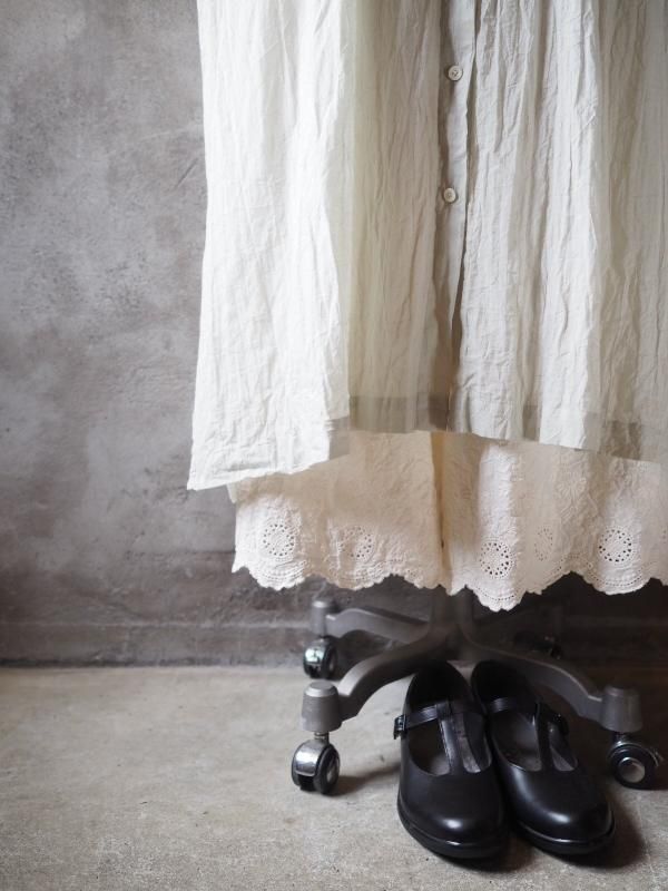 sa-rah スタンドネックギャザー　ワンピース スタンドネックギャザーワンピース五分袖ロングポケット付き