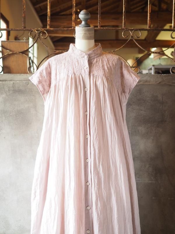 sa-rah スタンドネックギャザー　ワンピース スタンドネックギャザーワンピース長袖ウールミルクセーキ