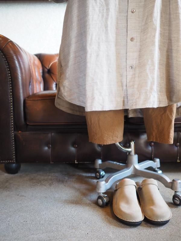 チビ衿ギャザーワンピース・長袖ウールリネン杢ベージュ - Sa