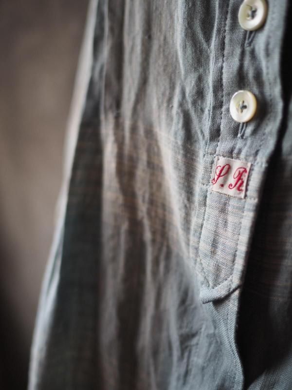 スタンドネックピンタックワンピース七分袖 ブルーミストチェック