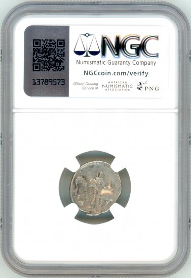 ユリウス・カエサル 古代ローマデナリウス銀貨 蛇を踏む象と神官の斧 BC44年 XF/極美品 送料込 - ワタナベコイン ネットショップ