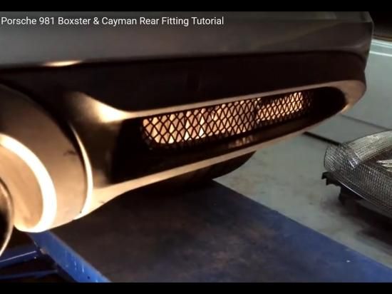 ハリポー Porsche Cayman S 981 (PDK with Sensors) - Front Grille Set