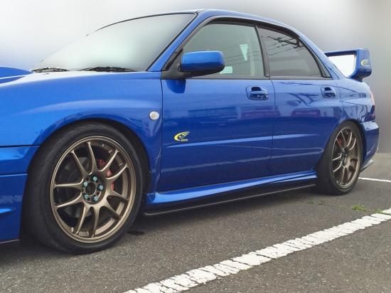 HT Autos / スバル インプレッサ WRX STI (GD) 中期/涙目 サイド HT Autos / スバル インプレッサ WRX STI (GD) 中期/涙目 サイド
