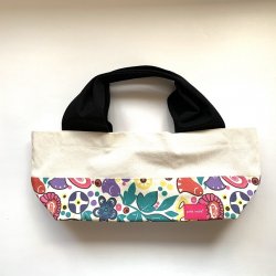boat shape bag -Tulip<img class='new_mark_img2' src='https://img.shop-pro.jp/img/new/icons14.gif' style='border:none;display:inline;margin:0px;padding:0px;width:auto;' />