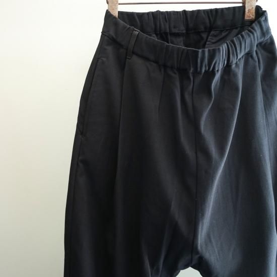 [未使用]イサムカタヤマバックラッシュレーヨンシルク ストレッチ サルエルパンツ 未使用]イサムカタヤマバックラッシュレーヨンシルク ストレッチ