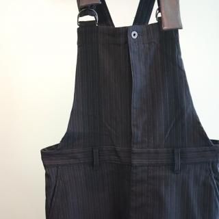 バックラッシュ　イサムカタヤマ　ストレッチおーバーオールサロペット黒系ストライプ バックラッシュ イサムカタヤマ ストレッチおーバーオール