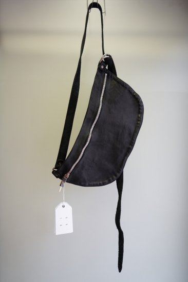 GUIDI SOFT HORSE FULL GRAIN BELT BAG(Q10M)