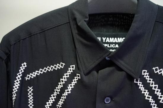 YOHJI YAMAMOTO HOMME Y-定番BIG 刺繍 レーヨンシャツ(HD-B07-200)