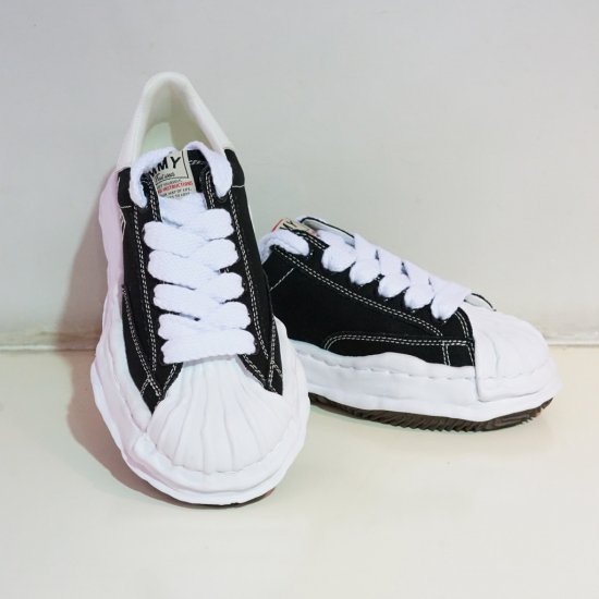 Maison MIHARA YASUHIRO BLAKEYOG Sole Canvas Low-top Sneaker(A08FW735)