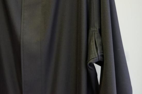 Ground Y スタンドカラー シングルコート(GJ-C10-100) Ground Y ウールポリエステルギャバ スタンドカラー シングルコート(GJ