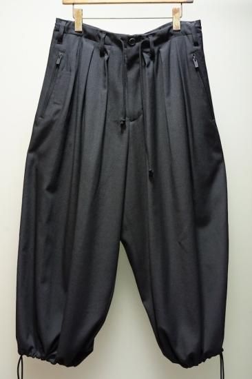 YOHJI YAMAMOTO HOMME シワギャバ 定番バルーンパンツ(HJ-P04-100) YOHJI YAMAMOTO HOMME シワギャバ 定番バルーンパンツ(HJ-P04-100)