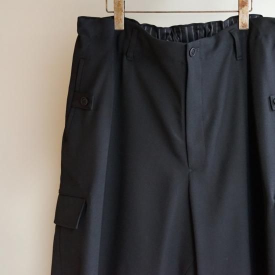 YOHJI YAMAMOTO HOMME ウールギャバ タブ付き太パンツ(HO-P72-534) YOHJI YAMAMOTO HOMME ウールギャバ タブ付き太パンツ(HO-P72-534)