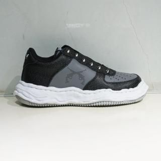 roargans x MIHARA YASUHIRO 
